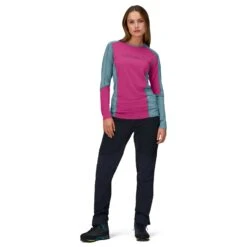 Norrøna Women's Falketind Equaliser Merino Round Neck - Merinoshirt -Winterkleidung norr na womens falketind equaliser merino round neck merinoshirt detail 3
