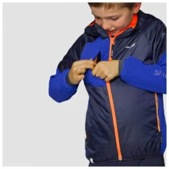 SALEWA Kid's Ortles Hybrid Tirol Wool Responsive Jacket - Kunstfaserjacke 7 SALEWA Kid's Ortles Hybrid Tirol Wool Responsive Jacket - Kunstfaserjacke -Winterkleidung salewa kids ortles hybrid tirol wool responsive jacket kunstfaserjacke detail 4